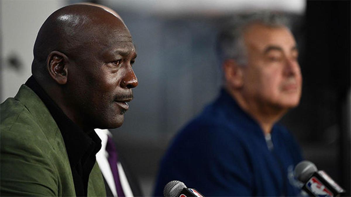 Jordan evita compararse con Lebron: Jugamos en eras diferentes