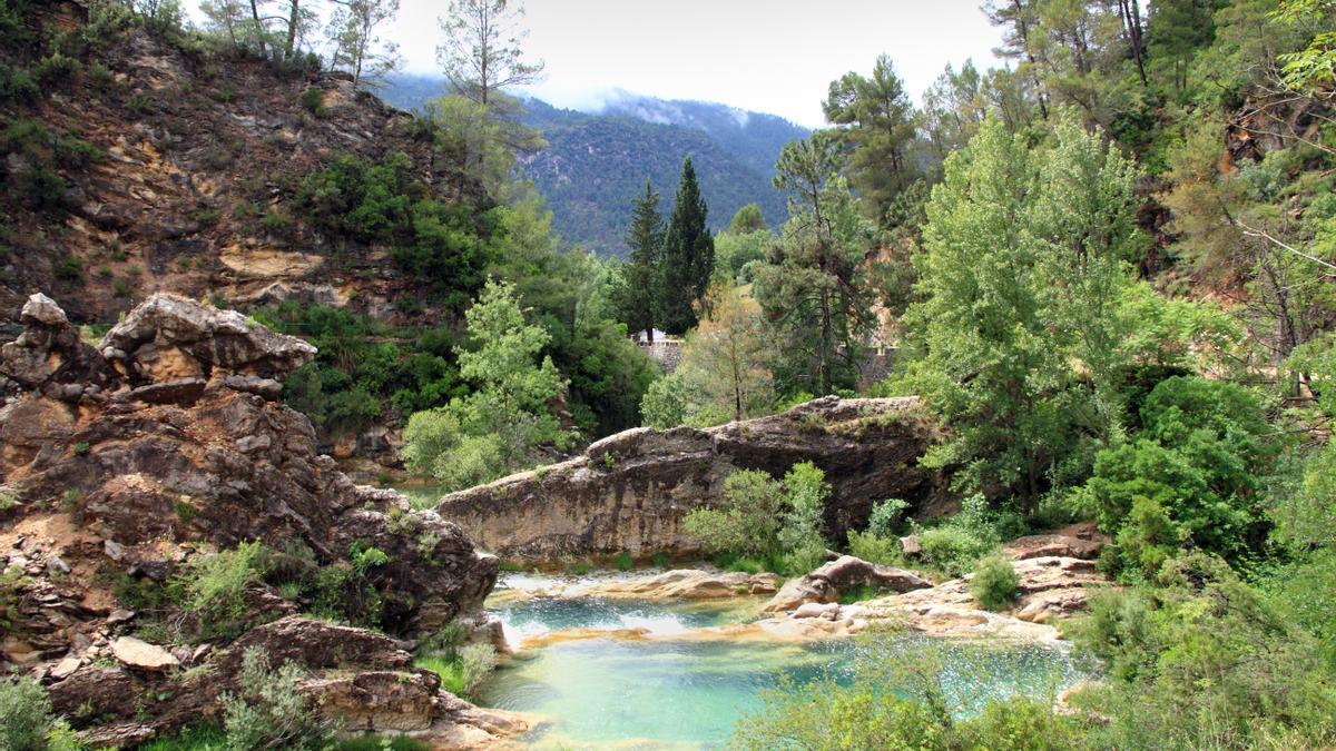 La Sierra de Carzora cautiva con sus espectaculares paisajes y su riqueza faunística.