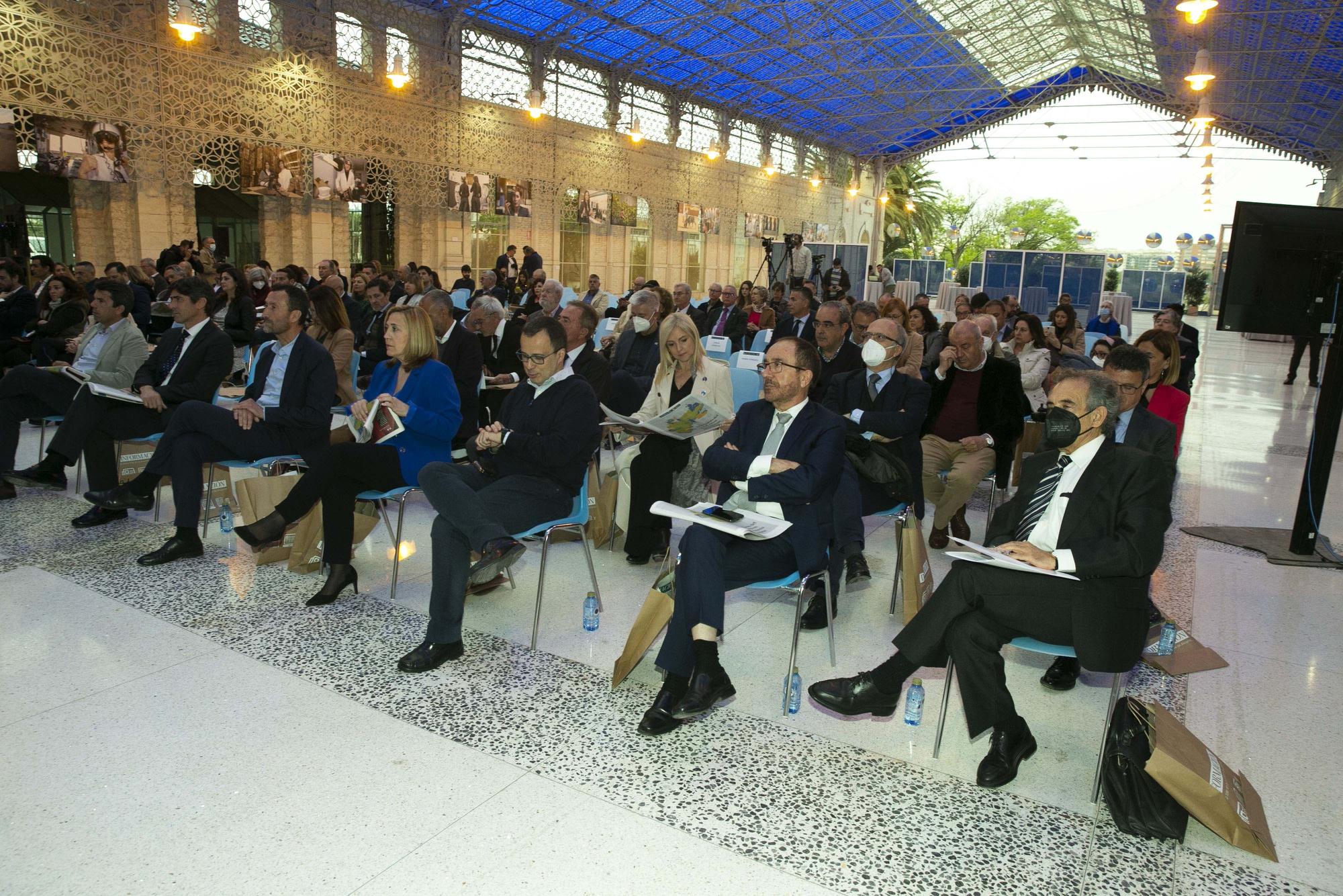 Presentación del anuario “Pandemia y guerra: el impacto en la economía alicantina”