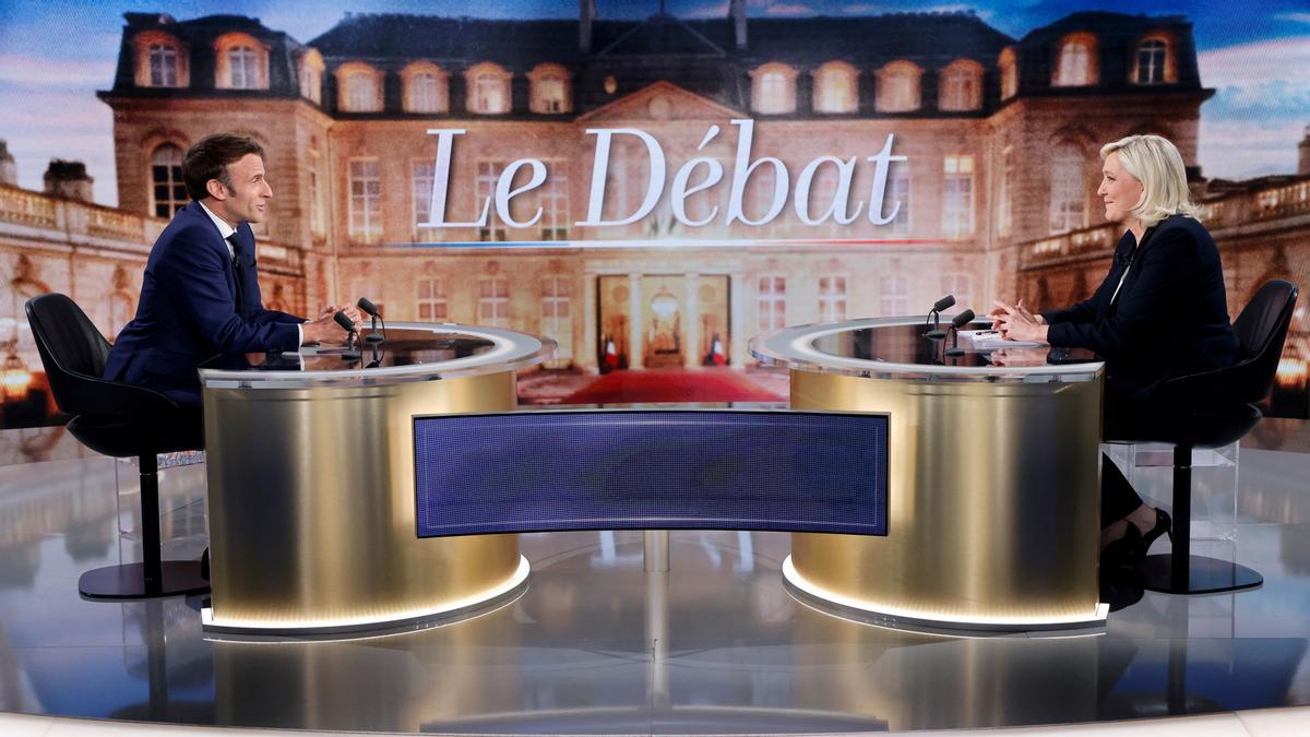 Debate televisado entre los candidatos Emmanuel Macron y Marine Le Pen.