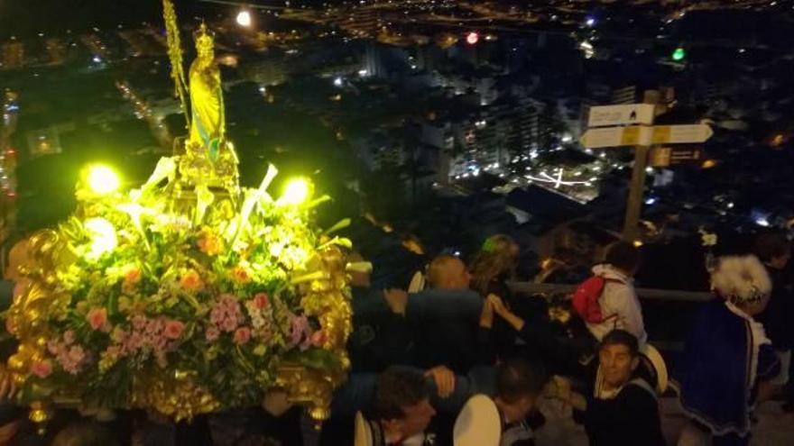 Tradiciones La «Baixà» desde el santuario abre las fiestas patronales