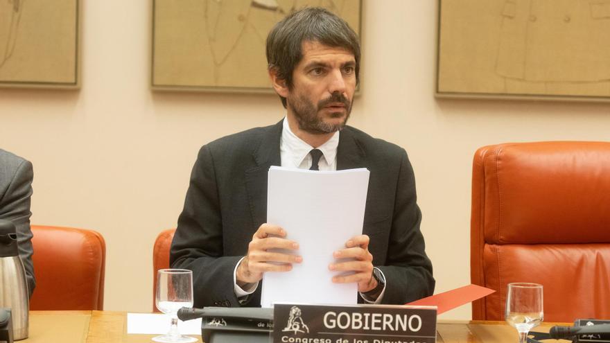 Urtasun sobre su ausencia en Notre Dame: &quot;Voy al circo porque es mi obligación&quot;