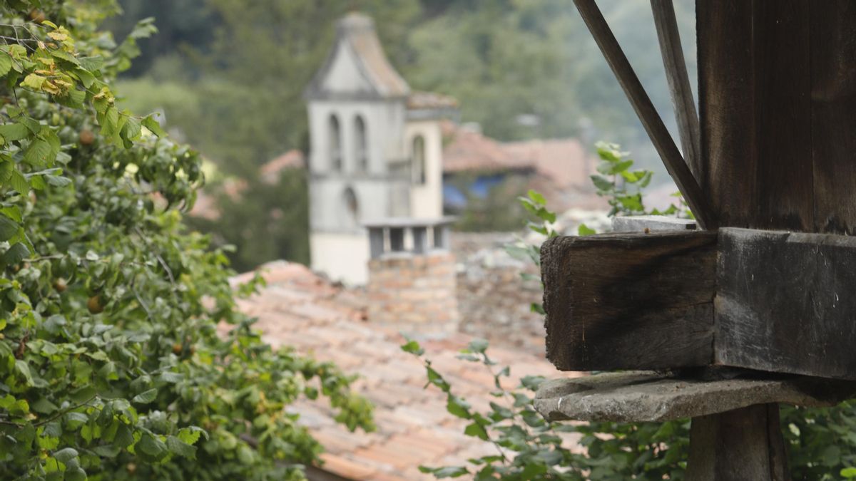 Espinaréu, un muséo vivo del hórreo y un pueblo guapu donde los haya