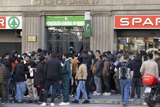 "Lo positivo y lo negativo de la regularización de inmigrantes"