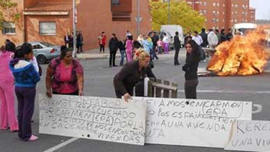 La ley de barrios marginales nace con buenos proyectos pero sin presupuesto