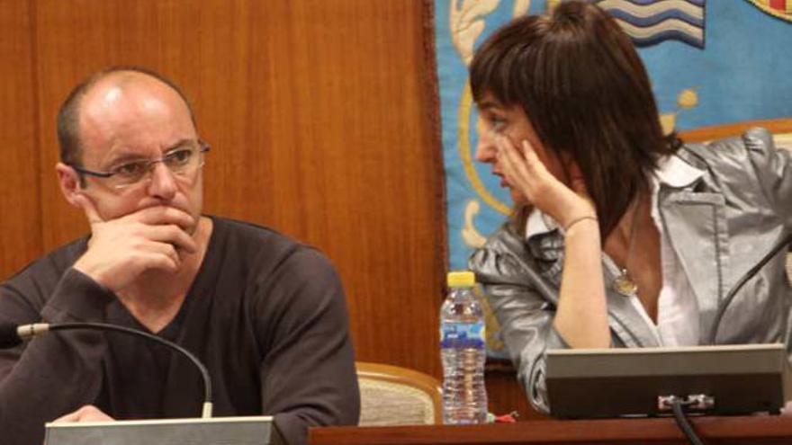 Mayte Parra y Agüera tendrán que declarar en el juzgado por el caso del polideportivo.