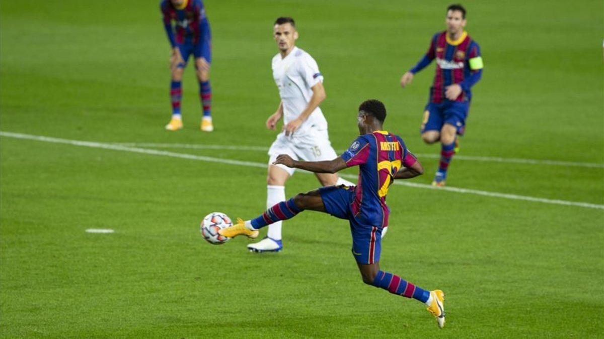 Ansu Fati marcó un gol en el debut del Barça en la Champions 2020/21