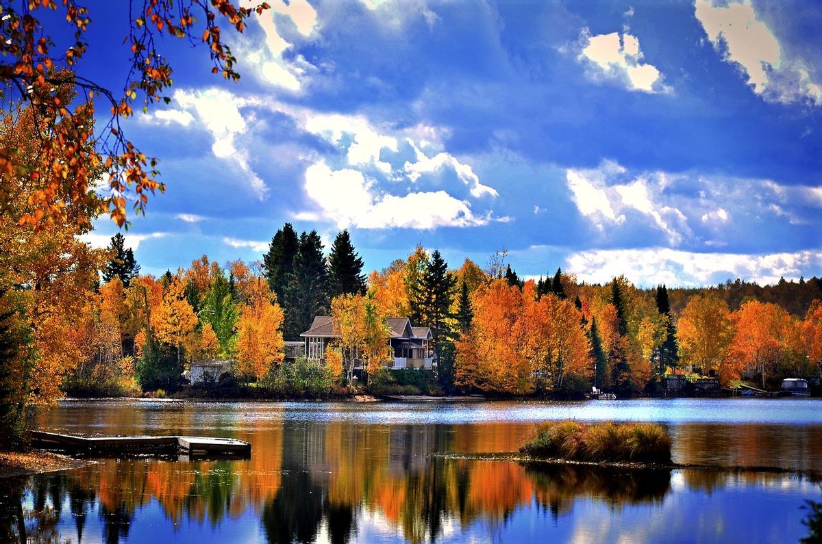 El otoño es el momento ideal para difrutar de la naturaleza en Canadá.