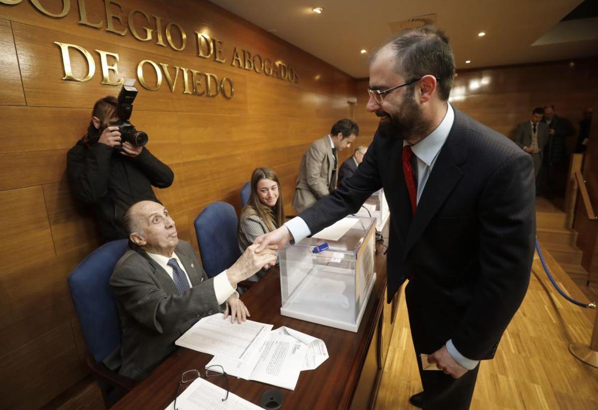 Elecciones a Decano del Colegio de Abogados Elecciones a Decano del Colegio de Abogados
