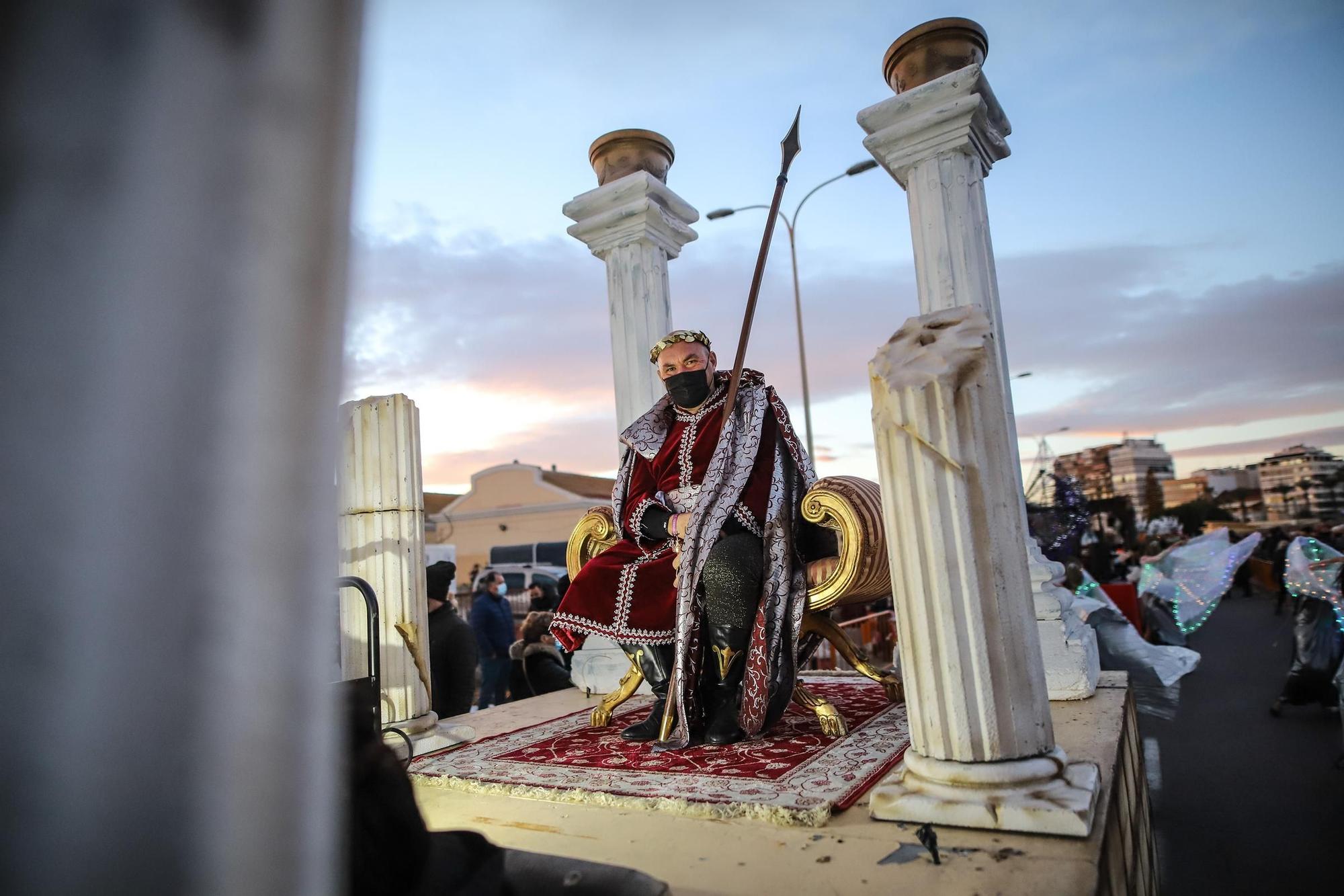 Los Reyes Magos desembarcan en Torrevieja