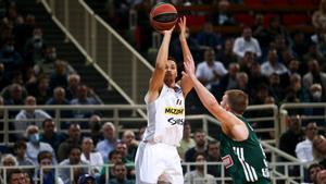 Dante Exum regresa al Palau con la camiseta de Partizan