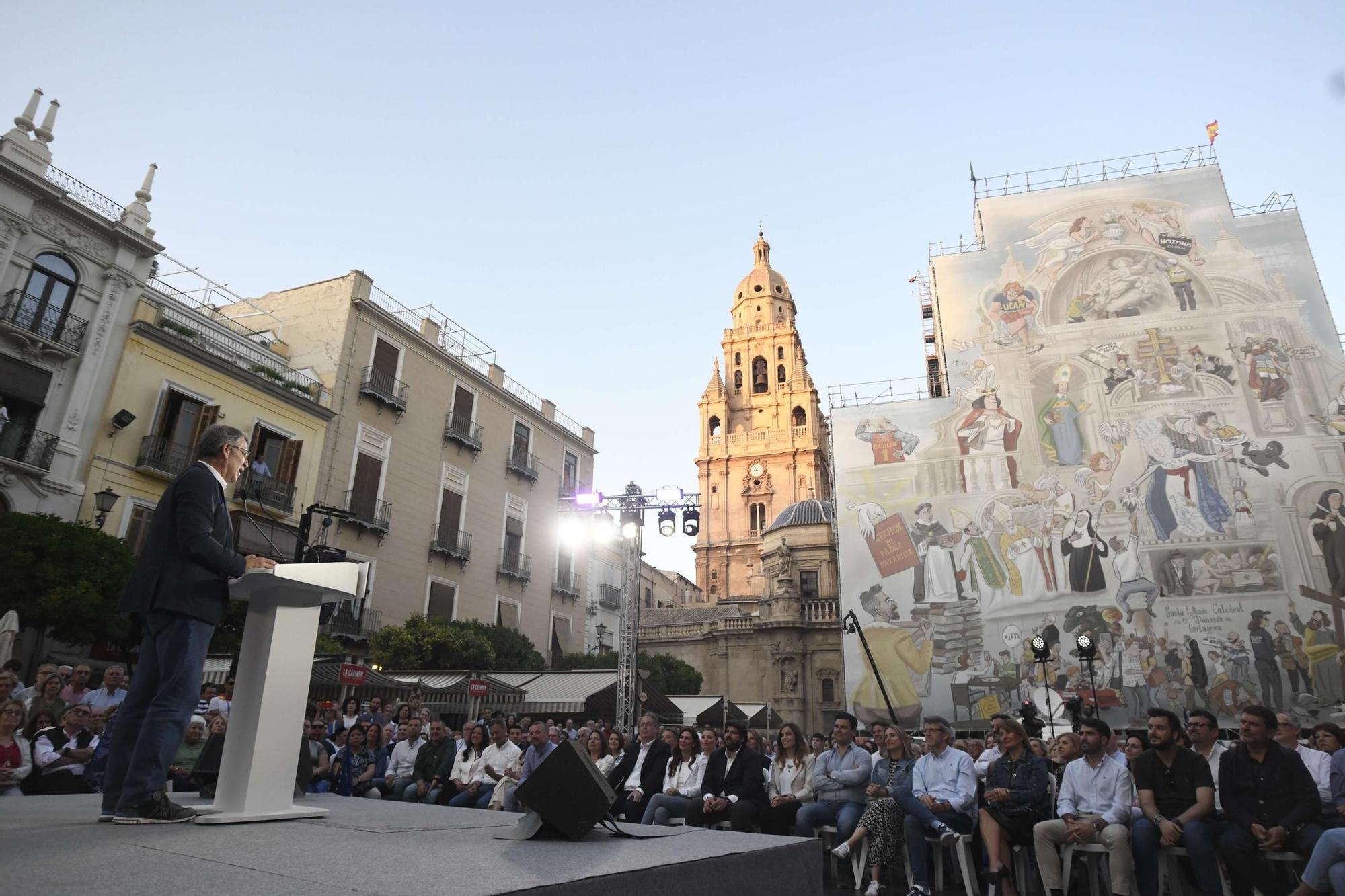 El mitin con Feijóo y López Miras en la Plaza de la Catedral de Murcia, en imágenes