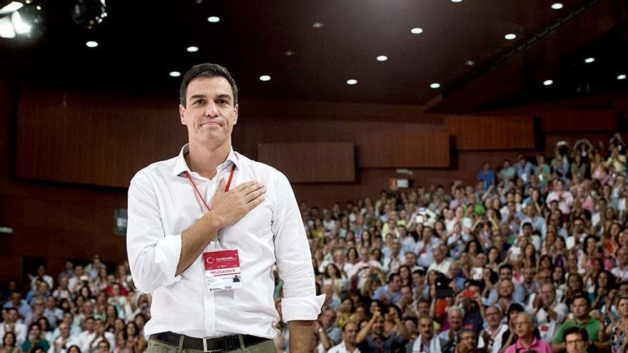 Pedro Sánchez: &quot;Me van a permitir un agradecimiento especial a mi querido Partido Socialista&quot;