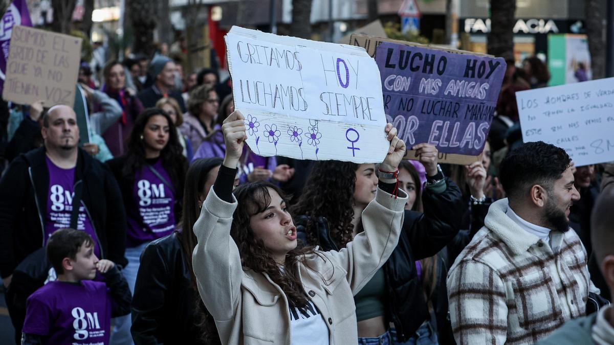 Manifestación feminista de este último 8M en Alicante.