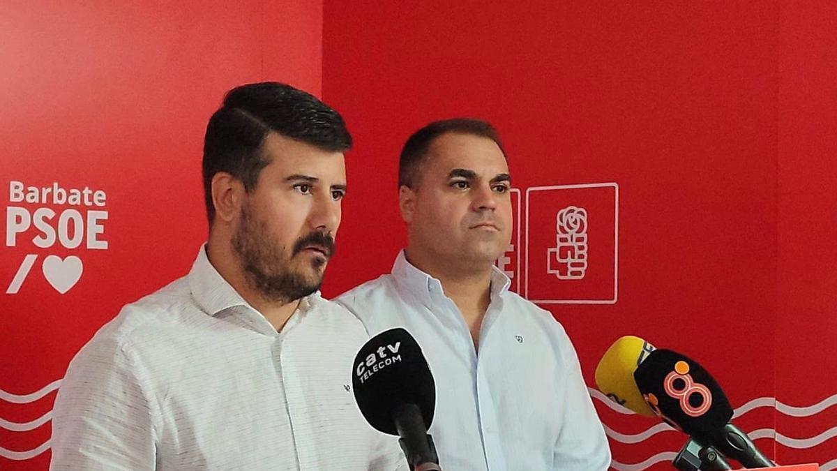 Archivo - Javier Rodríguez, portavoz del PSOE en Barbate.