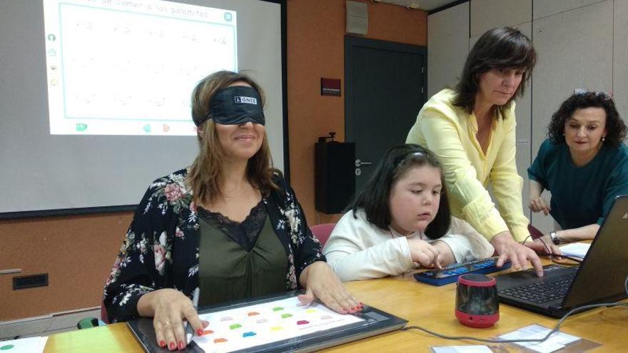 Los colegios aragoneses contarán con un método para aprender braille