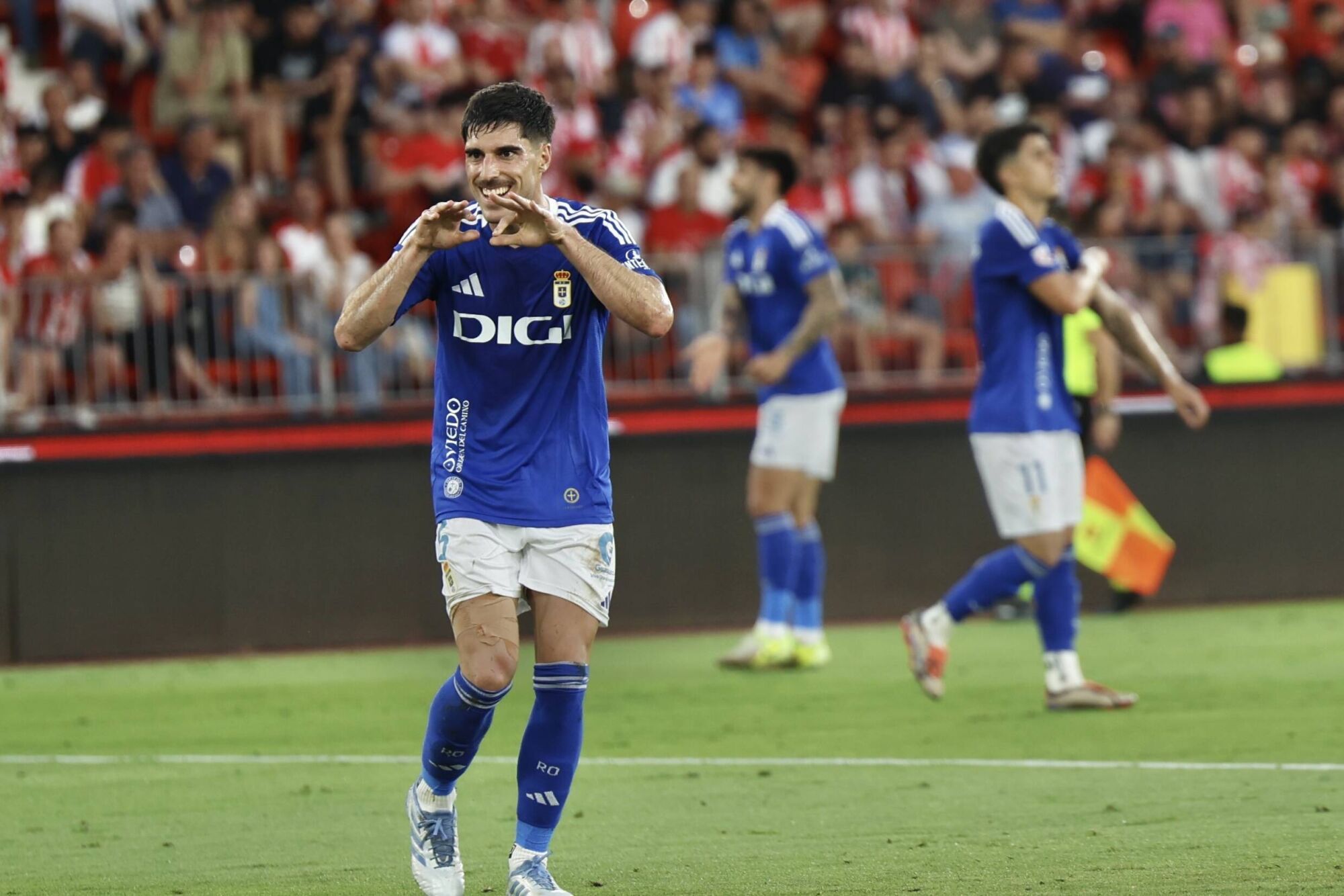 Así fue el primer partido del play-off entre el Almería y el Real Oviedo 
