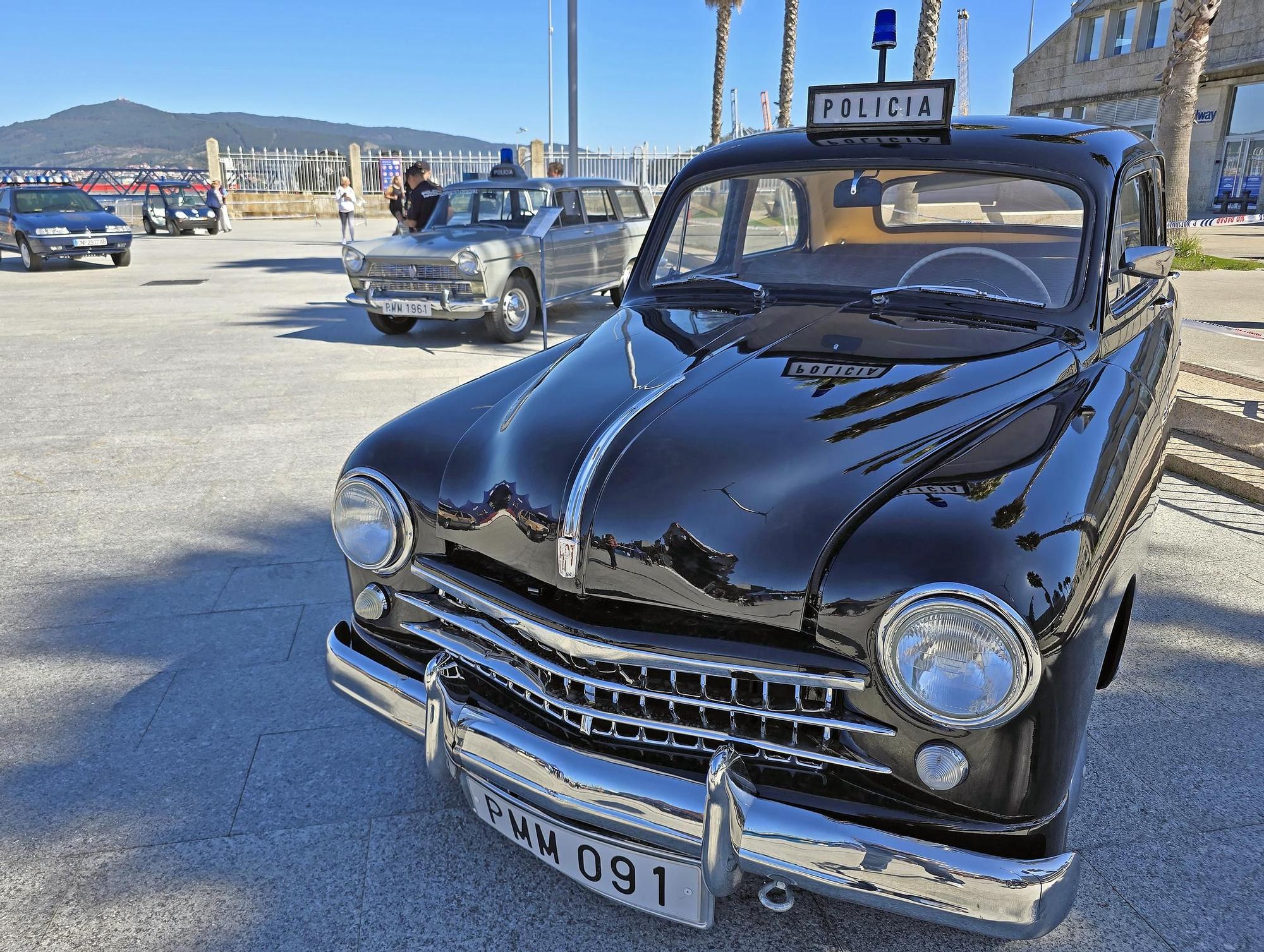 Vigo inaugura con la "Exposición de Medios" las celebraciones del Día de la Policía Nacional