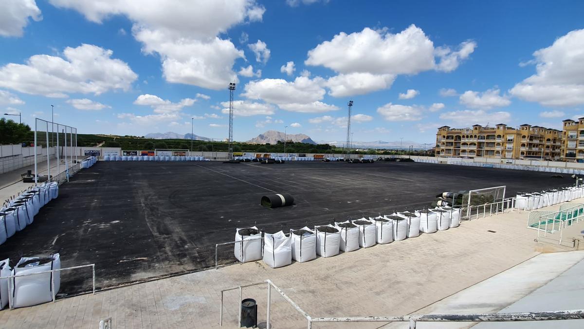 Imagen de las obras de mejora de las instalaciones deportivas de Algorfa