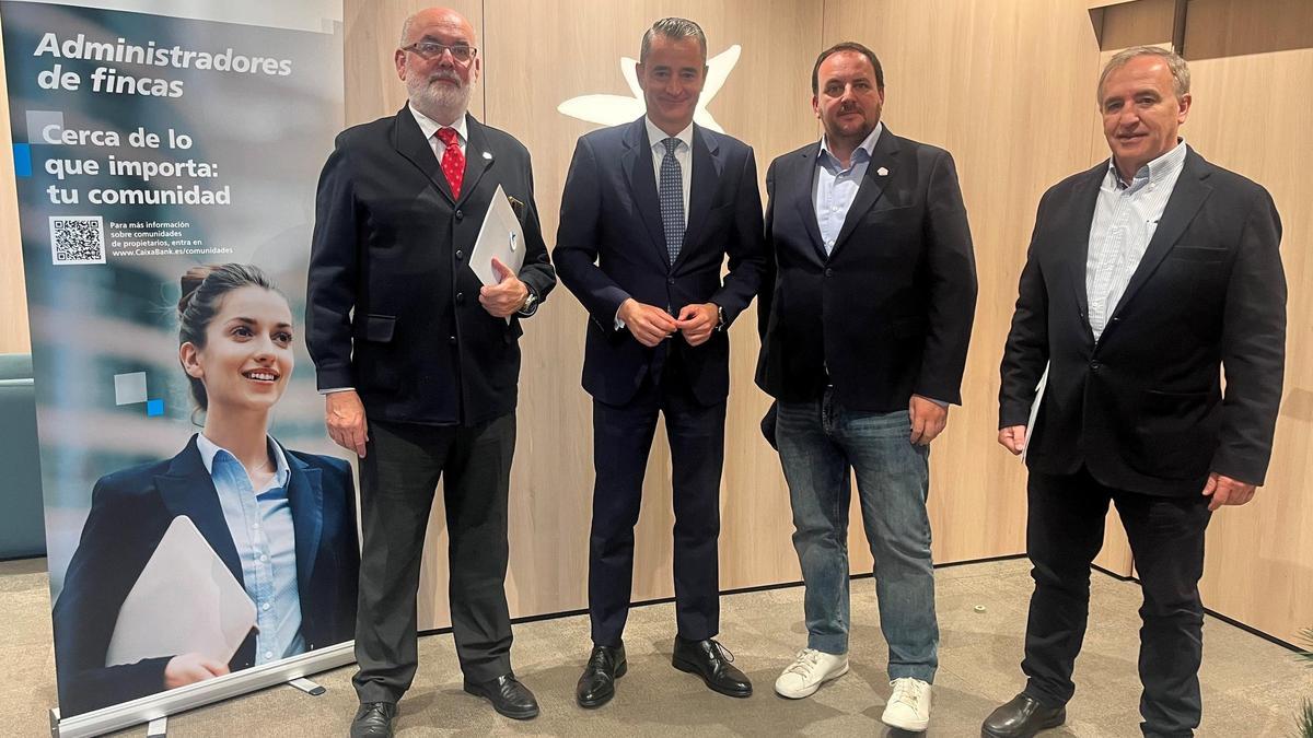 CaixaBank se convierte en socio financiero del Colegio de Administradores de Fincas de Extremadura