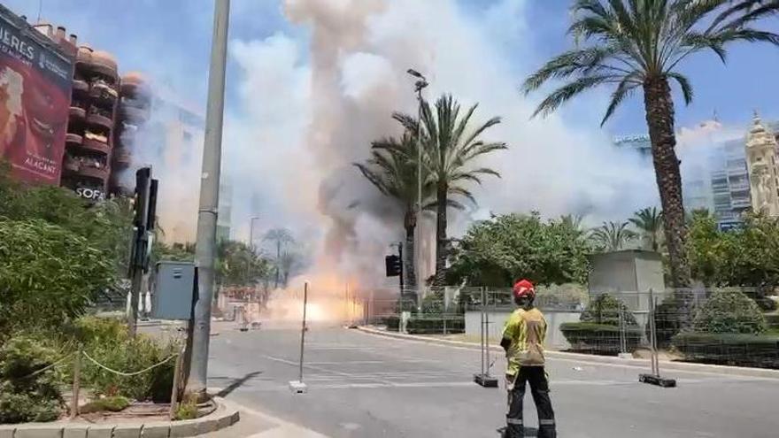 Hermanos Ferrández defiende a la “terreta” con una mascletà contundente