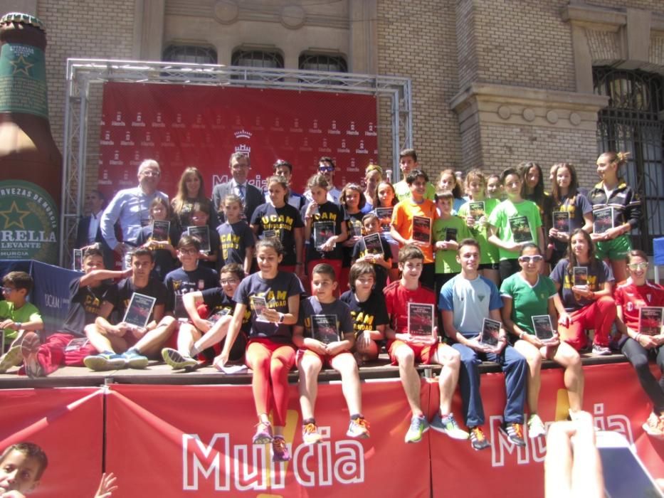 Entrega de premios en el Gran Premio de Marcha Ciudad de Murcia