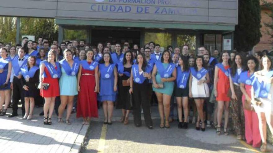 Los alumnos del CIFP Ciudad de Zamora celebran su graduación