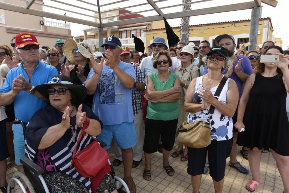 Protestas por el estado del Mar Menor en Los Nieto