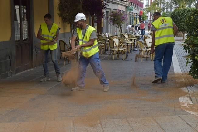 Decorados para la película Allied, en calle ...