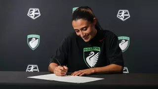 Alba Caño ficha por el Boston Legacy y se queda seis meses cedida en el Barça
