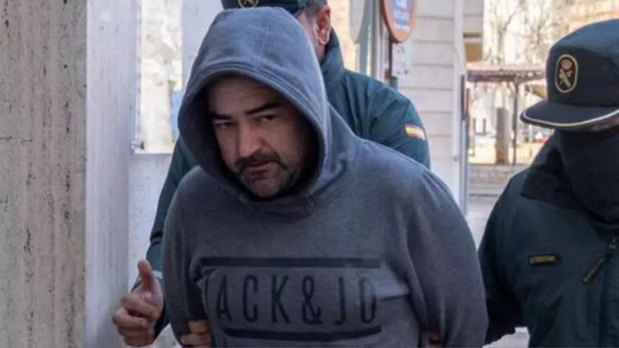 Mató a martillazos a su hermano y está en libertad: &quot;Llevaba 25 años robando y acosando a mi madre para pagar sus adicciones&quot;