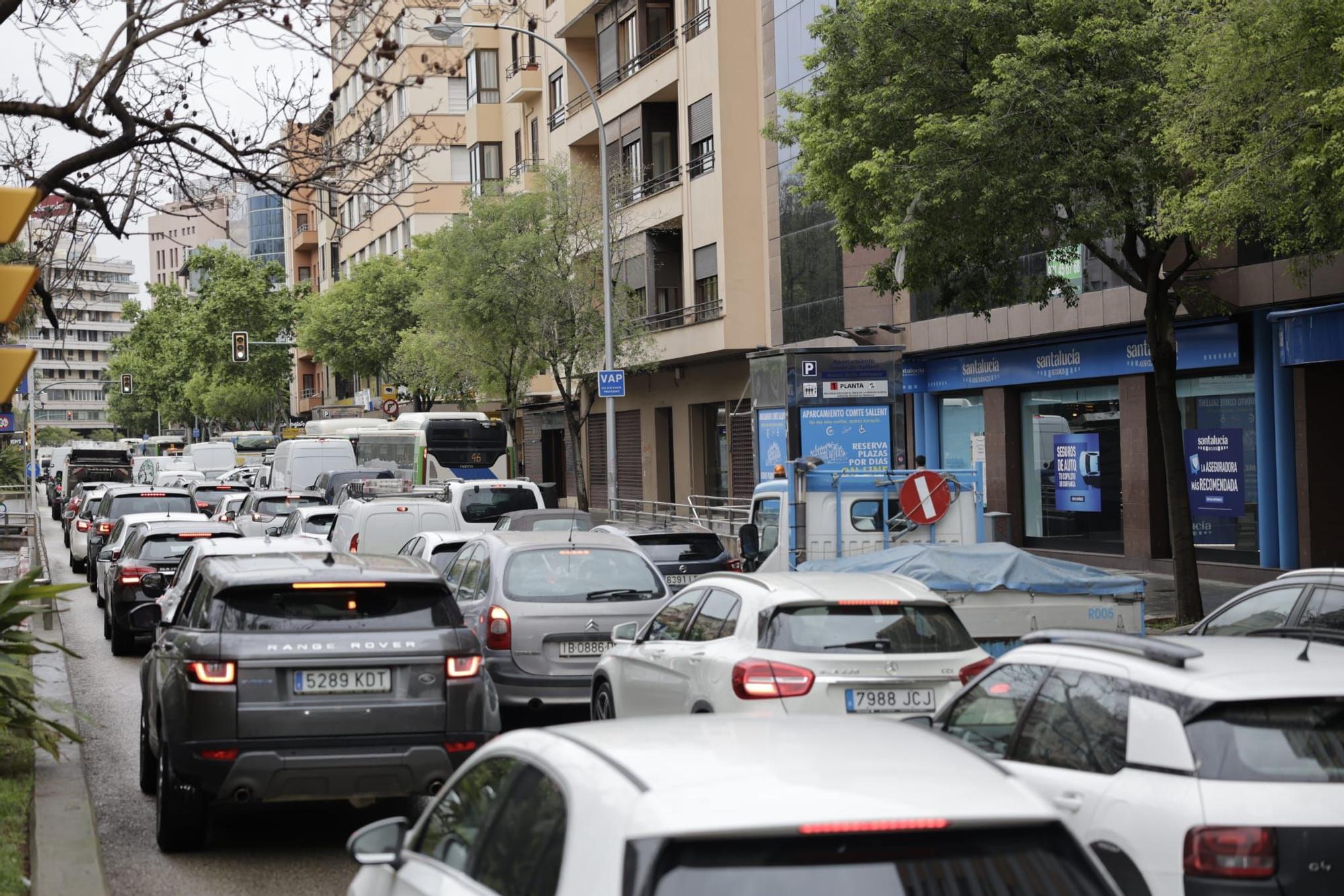 Caos de tráfico en Palma por las tormentas