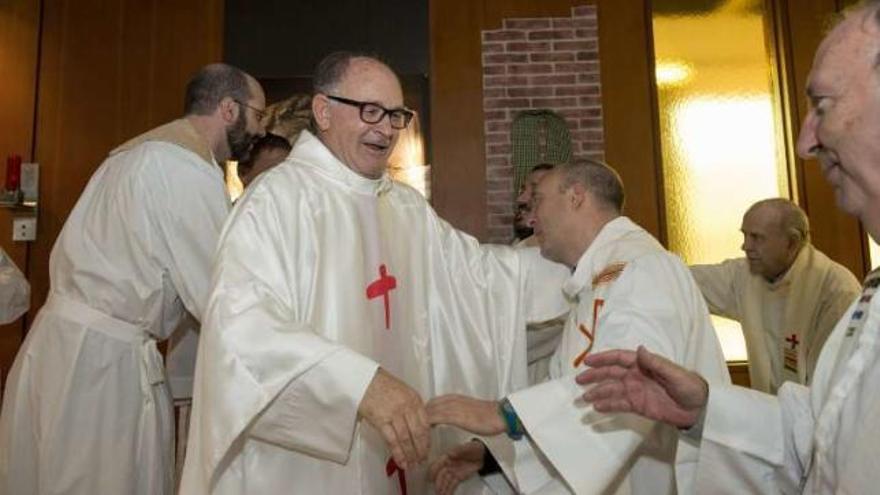 Chencho recibe un caluroso homenaje