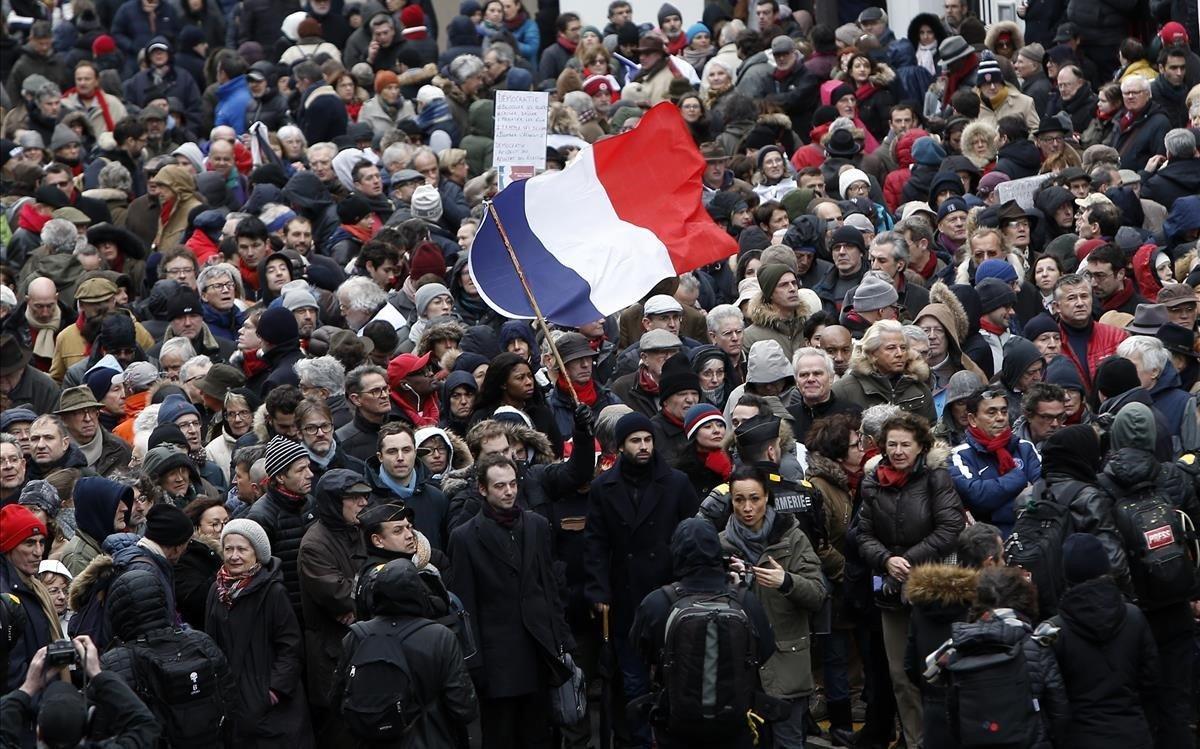 zentauroepp46732373 protesters rally in paris  france  sunday  jan  27  2019  hu190127202201