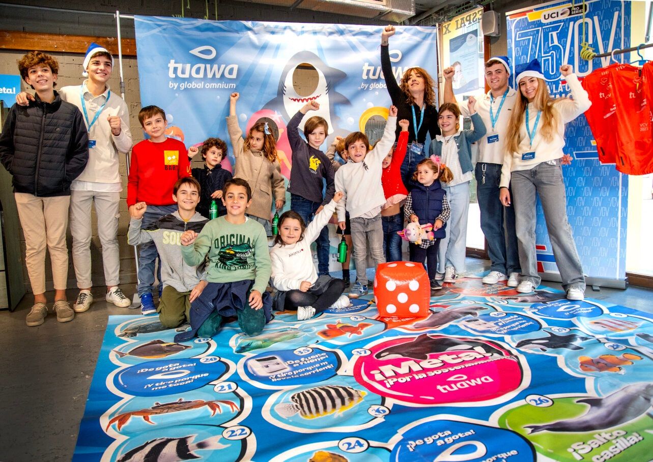 Talleres infantiles en el mercado de Tapinería