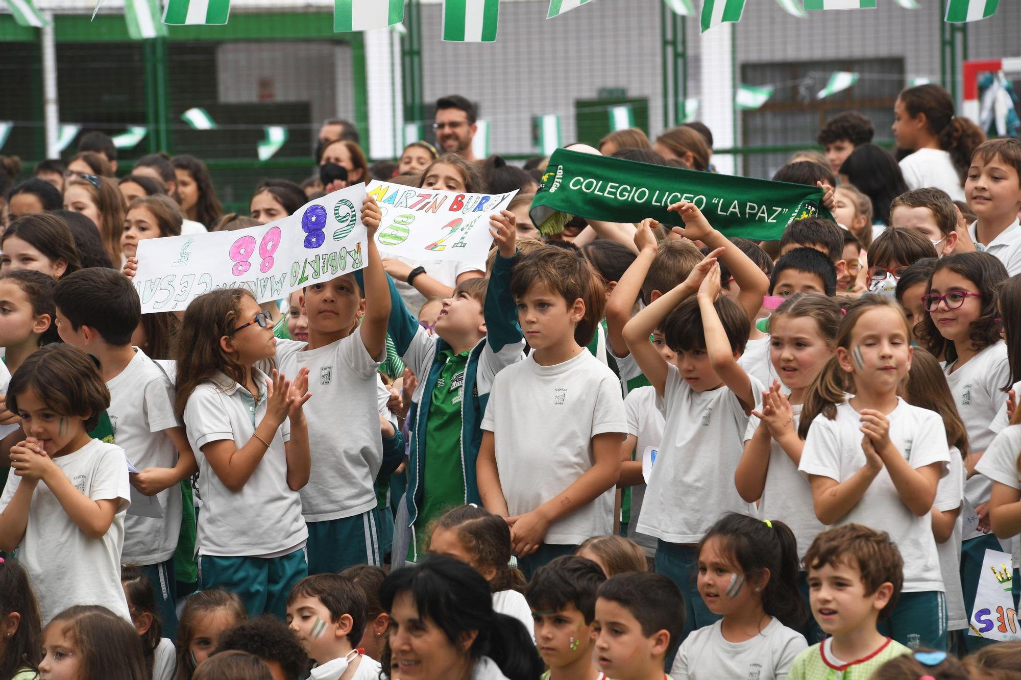 Fiesta verdiblanca en el colegio Liceo por el título de OK Liga