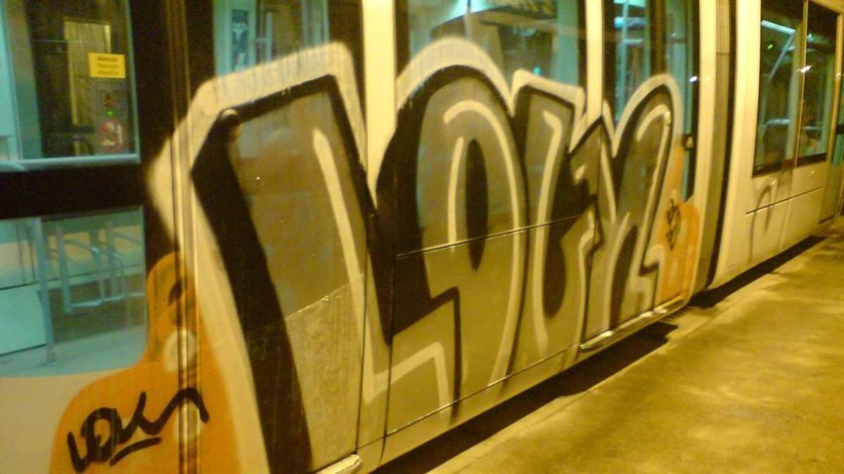 Grafiti en el metro de Barcelona