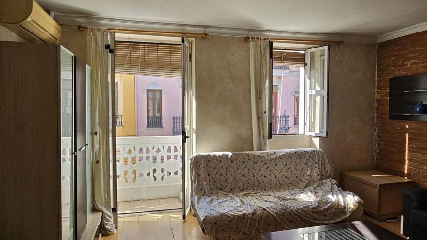 Oportunidad inmobiliaria en Valencia: luminoso y acogedor piso en buena ubicación por menos de lo que te imaginas
