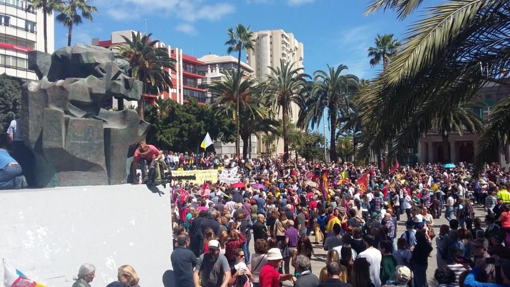 Las Palmas de Gran Canaria sale a la calle "por unas pensiones más dignas"