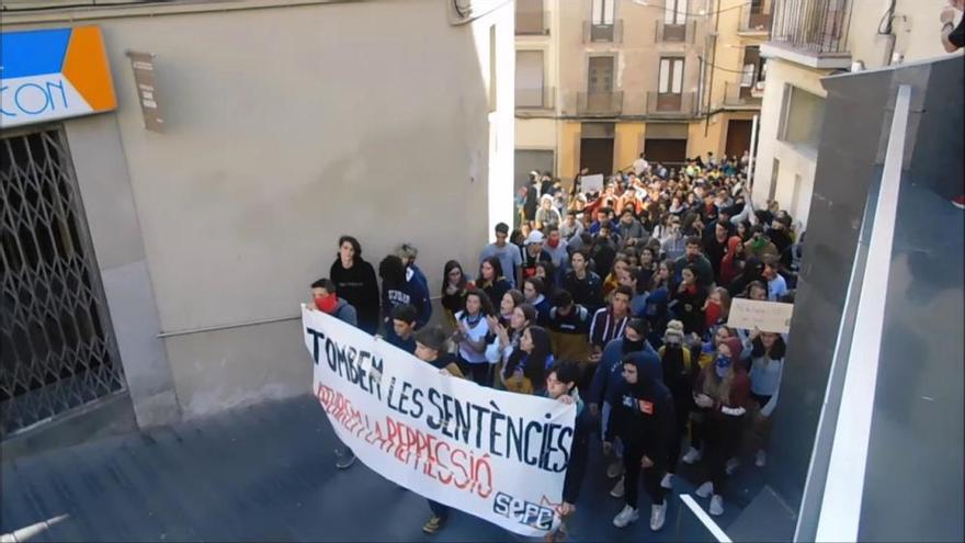 Manifestació d'estudiants a Manresa