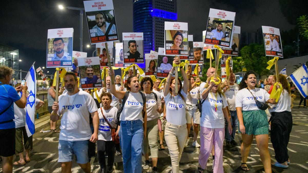Netanyahu afronta una huelga general tras el asesinato de seis rehenes por Hamás