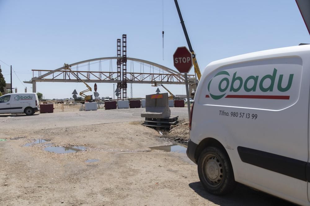 Obras del nuevo "puente" de Cobadu de Zamora.