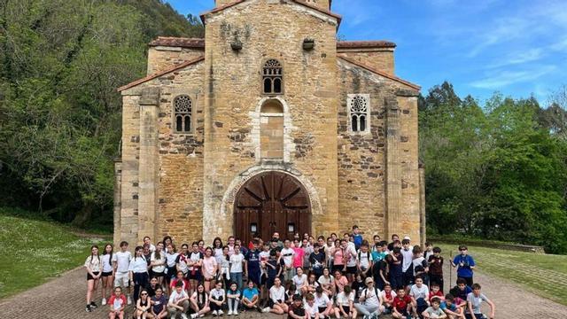 Olimpiadas Magis de colegios jesuitas en el San Ignacio de Oviedo