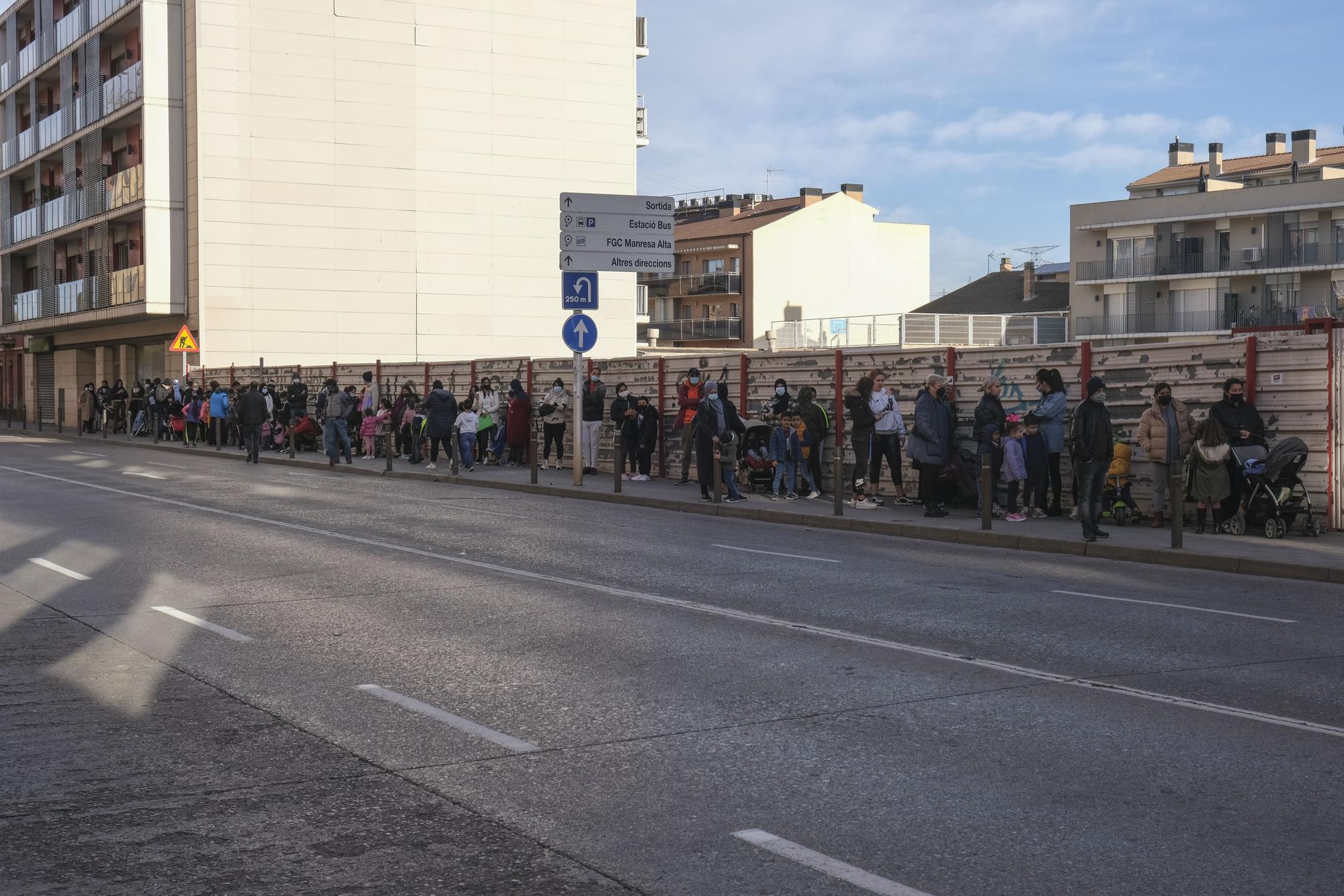 Santa Clara reparteix més de 2.000 joguines a 800 infants de Manresa