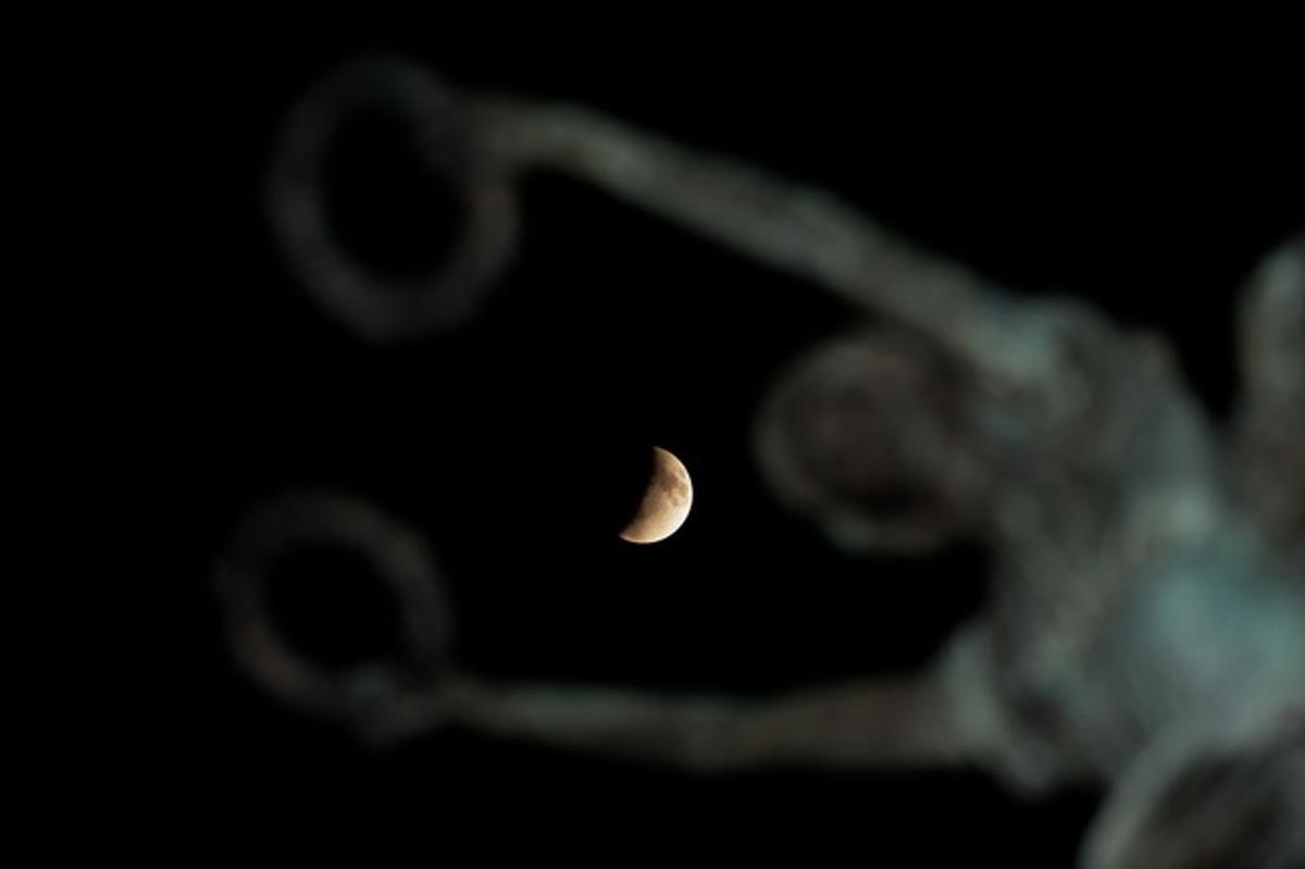 El eclipse lunar visto desde El Salvador.