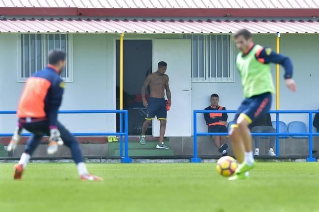 Entrenamiento de la Unión Deportiva Las Palmas ...