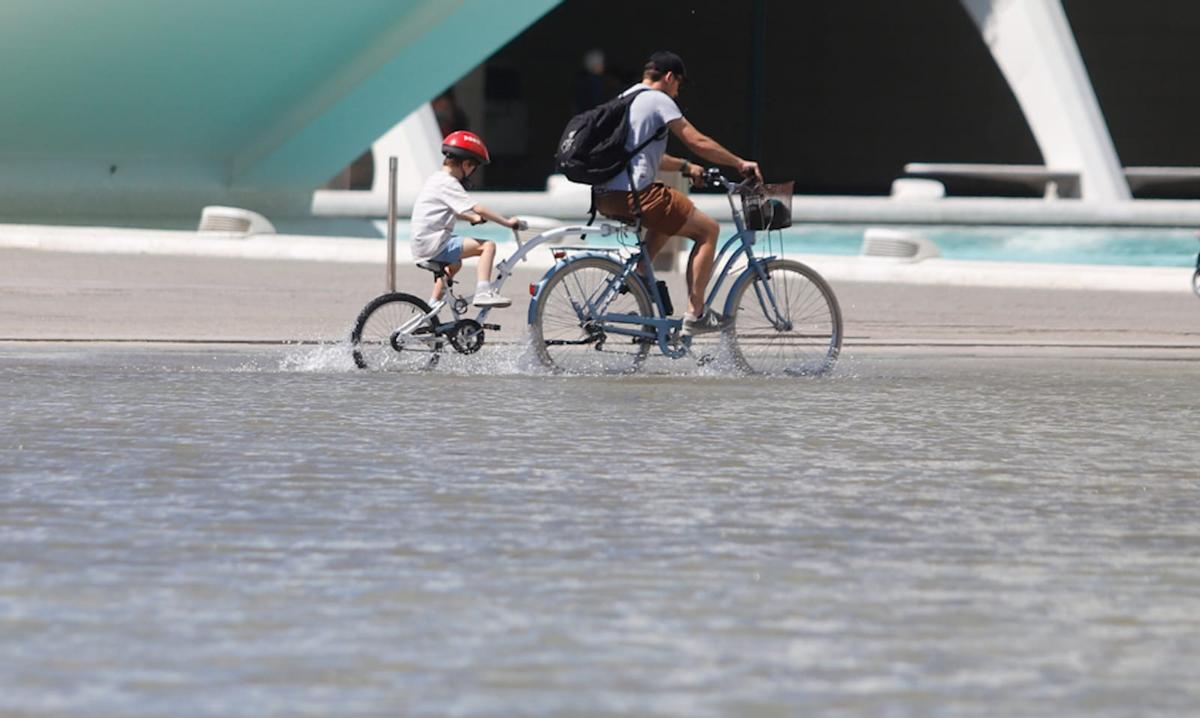 Calor estival en València en pleno mes de abril