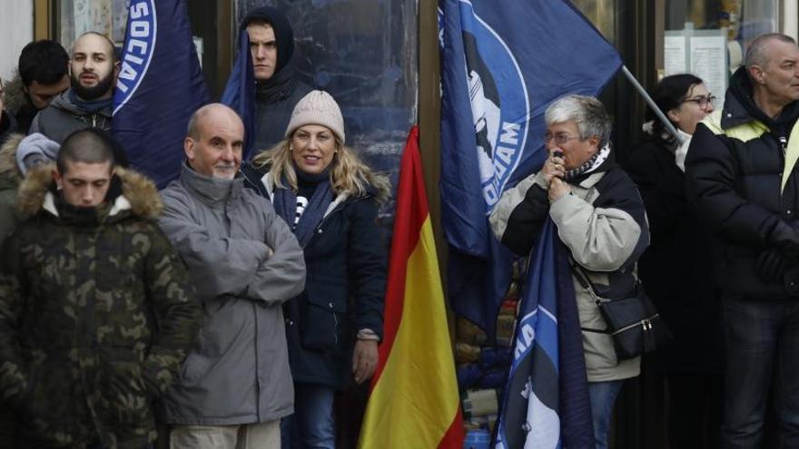 Desalojo a Hogar Social de su sede en Banco Madrid.