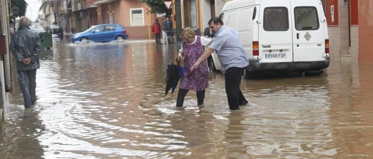 Alzira y Algemesí son las ciudades con más edificios clave en zona inundable