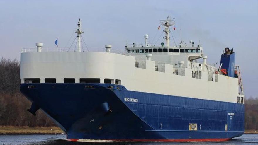 El buque Viking Constanza ha pedido auxilio por un accidente laboral de un tripulante.